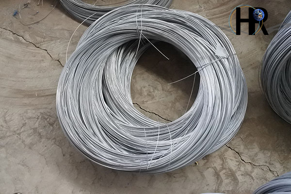 挑選合格的刀片刺繩技巧 挑選合格的刀片刺繩技巧